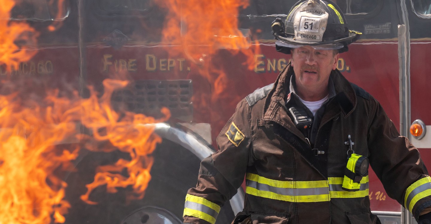 芝加哥烈焰第十四季-Chicago Fire/風城烈火 Season 14最新全集線上看線上播放