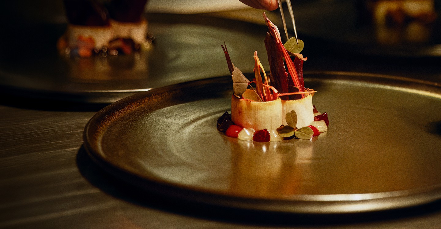刀鋒：追逐米其林星級第一季-Knife Edge: Chasing Michelin Stars/ Season 1最新全集線上看線上播放